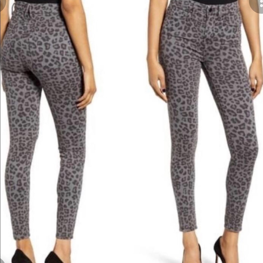 Good American grey leopard print good legs jeans. Size 4/27 NWOT